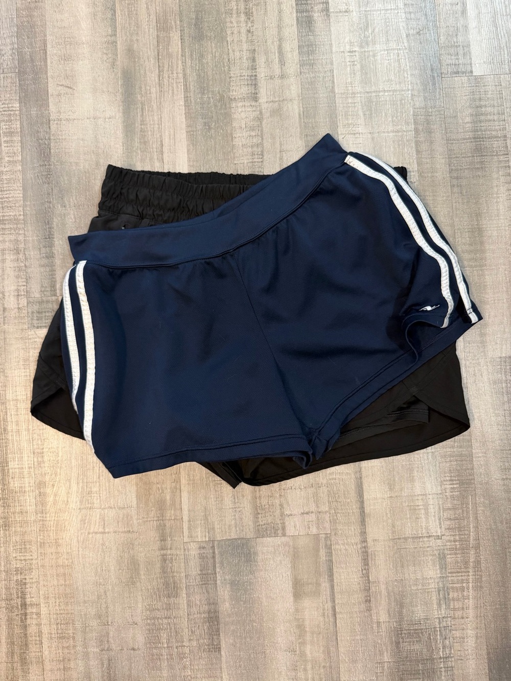 Women’s Athletic Shorts Lot of 2 Size L 12-14 Avia Athletic Works Running